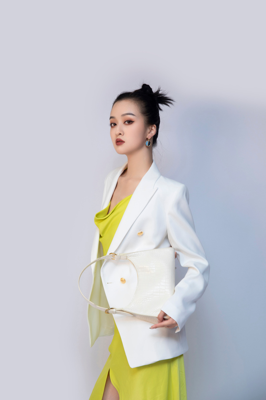 canva电商人像-春夏女装鞋包